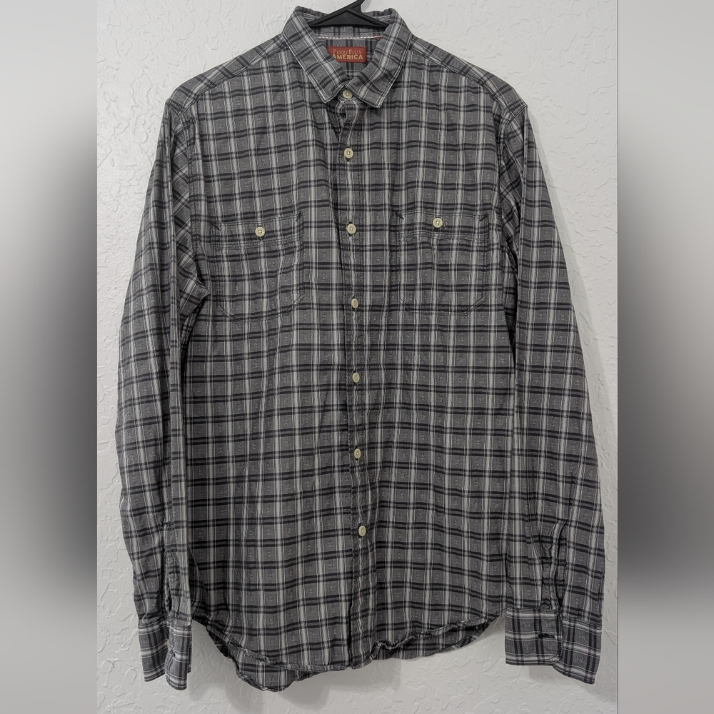 Perry Ellis Gray Casual Cotton Button Down Shirt. Size M